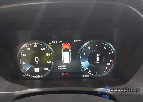 2019 Volvo Xc90 T5 R-Design z USA, uszkodzony, nr VIN YV4102CMXK1509912